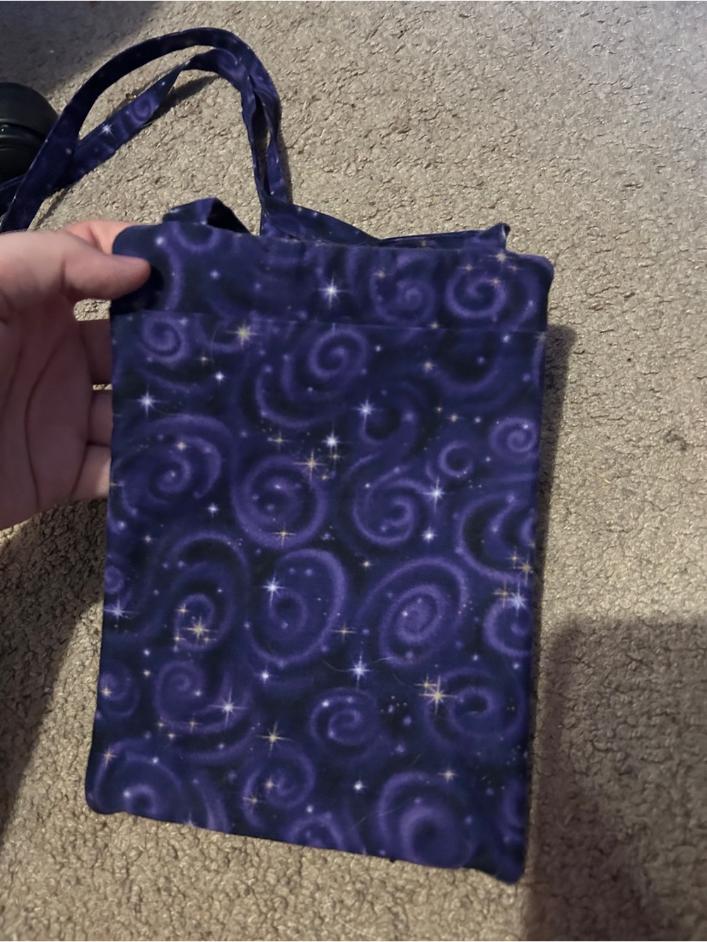 Handmade Descendants Crossbody Bag - Picture 3 of 4